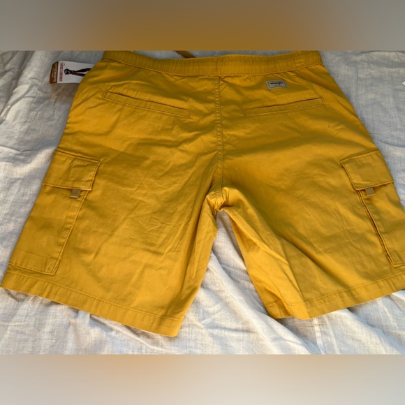 Wrangler Men’s Sz M Shorts - NEW - Picture 6 of 6